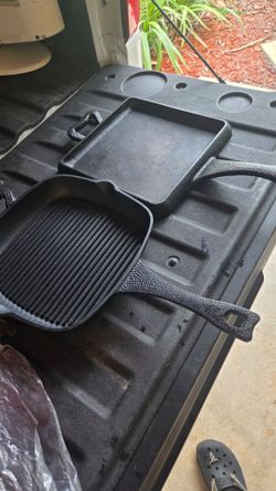 Cast Iron Flat Pans 11"