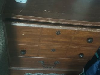 Dresser and Queen bed