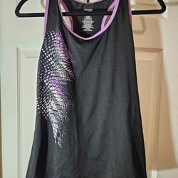 Danskin Now Yoga Tank Top Size Medium