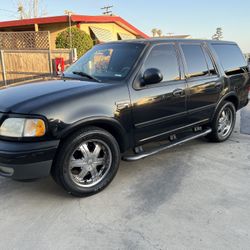 2000 Ford Expedition  Running Good 