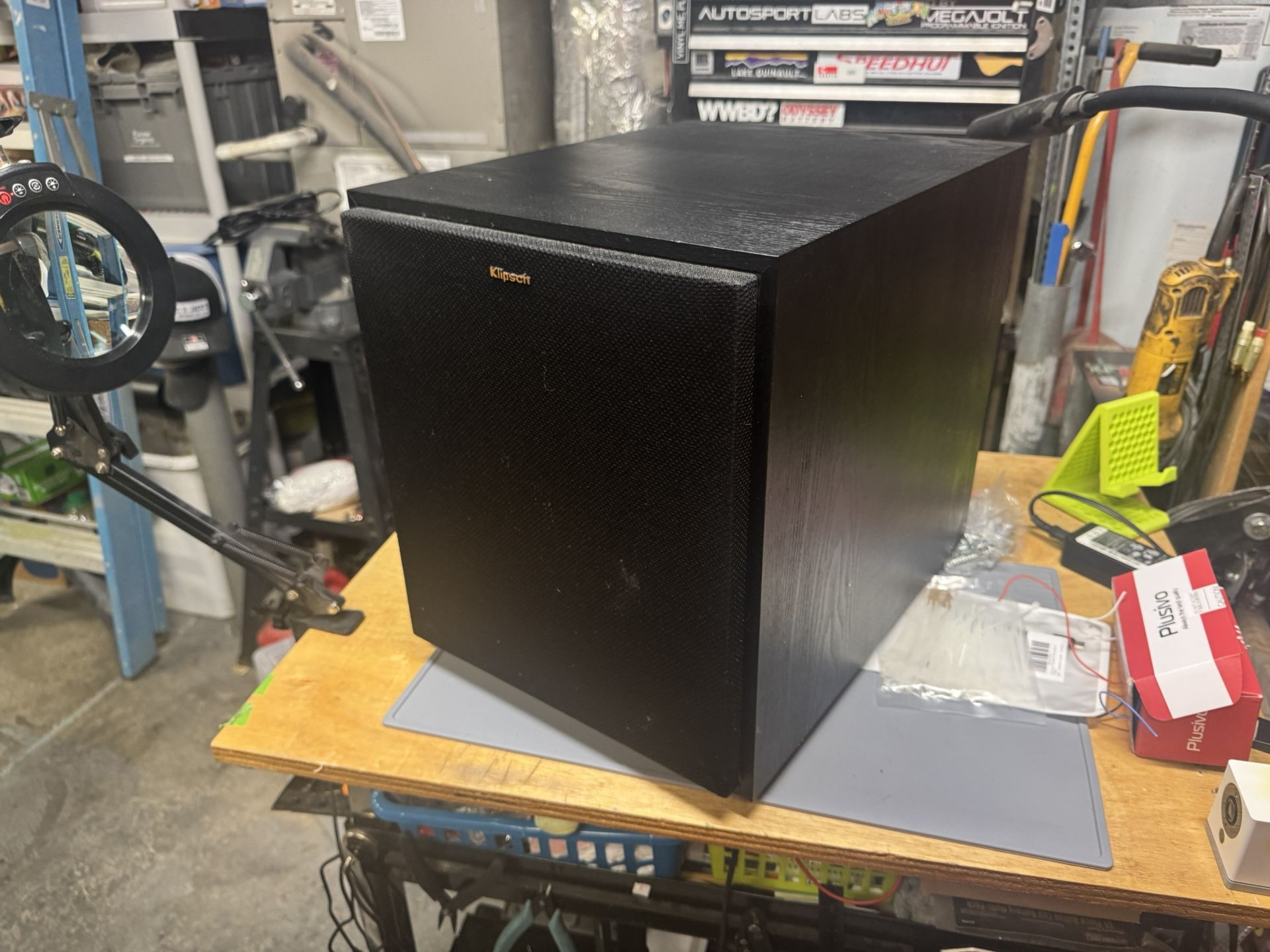 Klipsch R-100SW Powered Subwoofer