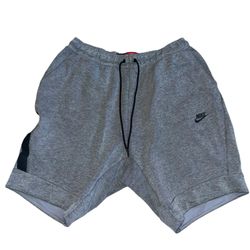 Nike Tech Fleece Mens L Grey Shorts 