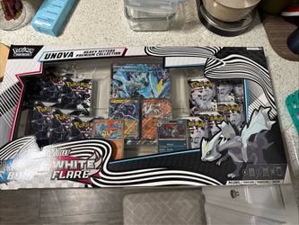 Pokémon Unova Heavy Hitters Premium Collection Box