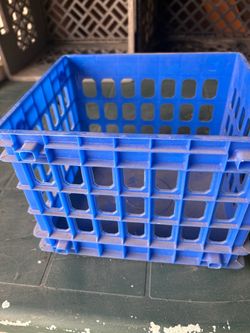 Plastic box
