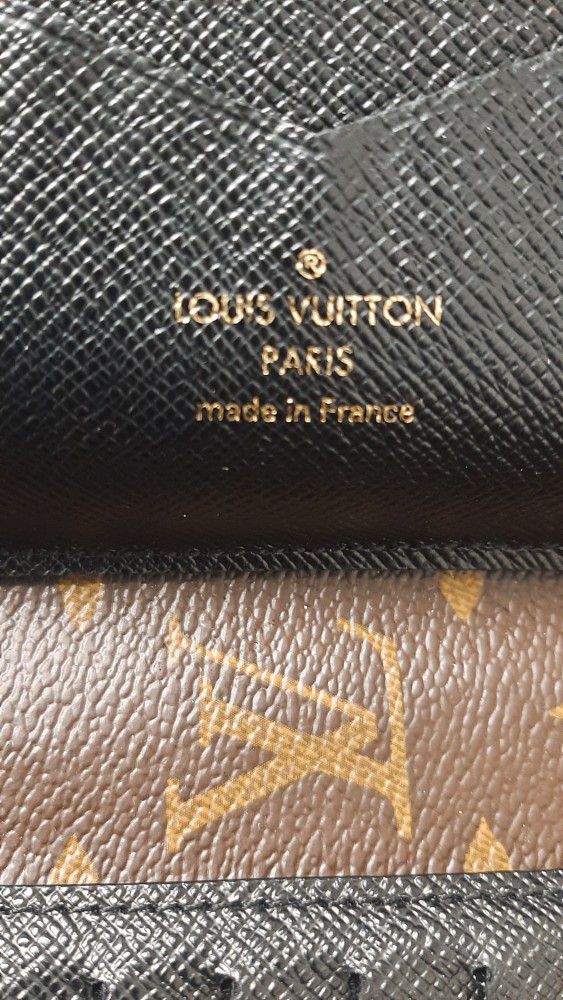 Louis Vuitton Daily Organizer Wallet Insert  Wallet organization, Wallet  insert, Wallet