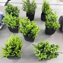 Mini Artificial Plants – Cute Desk Decor 🌿