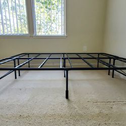 Full size metal Bed frame