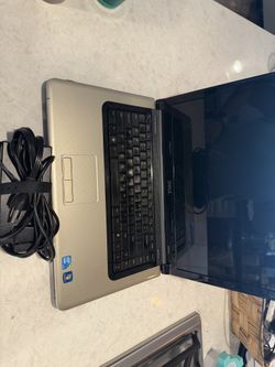 For parts! Dell Inspiron 1564 Laptop – 15.6” – Intel Core i5 M430 2.27GHz – 4GB RAM – With Charger