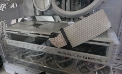 4090 White Edition