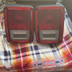 Jeep JK Taillights (stock)