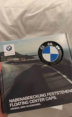 Floating BMW hubcaps