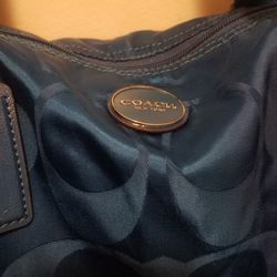 Coach Green Coach Carry On Bag /gym Bag Great Con No Pets or Smke