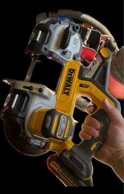 20V MAX ATOMIC 1-3/4" Brushless Cordless Band Saw Kit