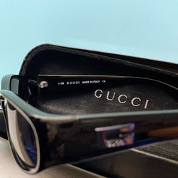 Sunglasses - Gucci
