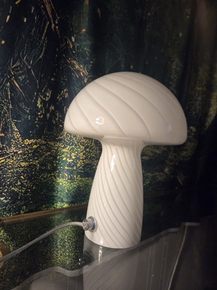 MUSHROOM LAMP