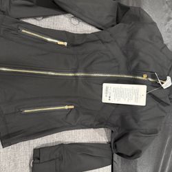 Lululemon Define Jacket Black Gold Zipper Full Zip High Collar size 2