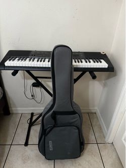 Piano y guitarra conjunto 130