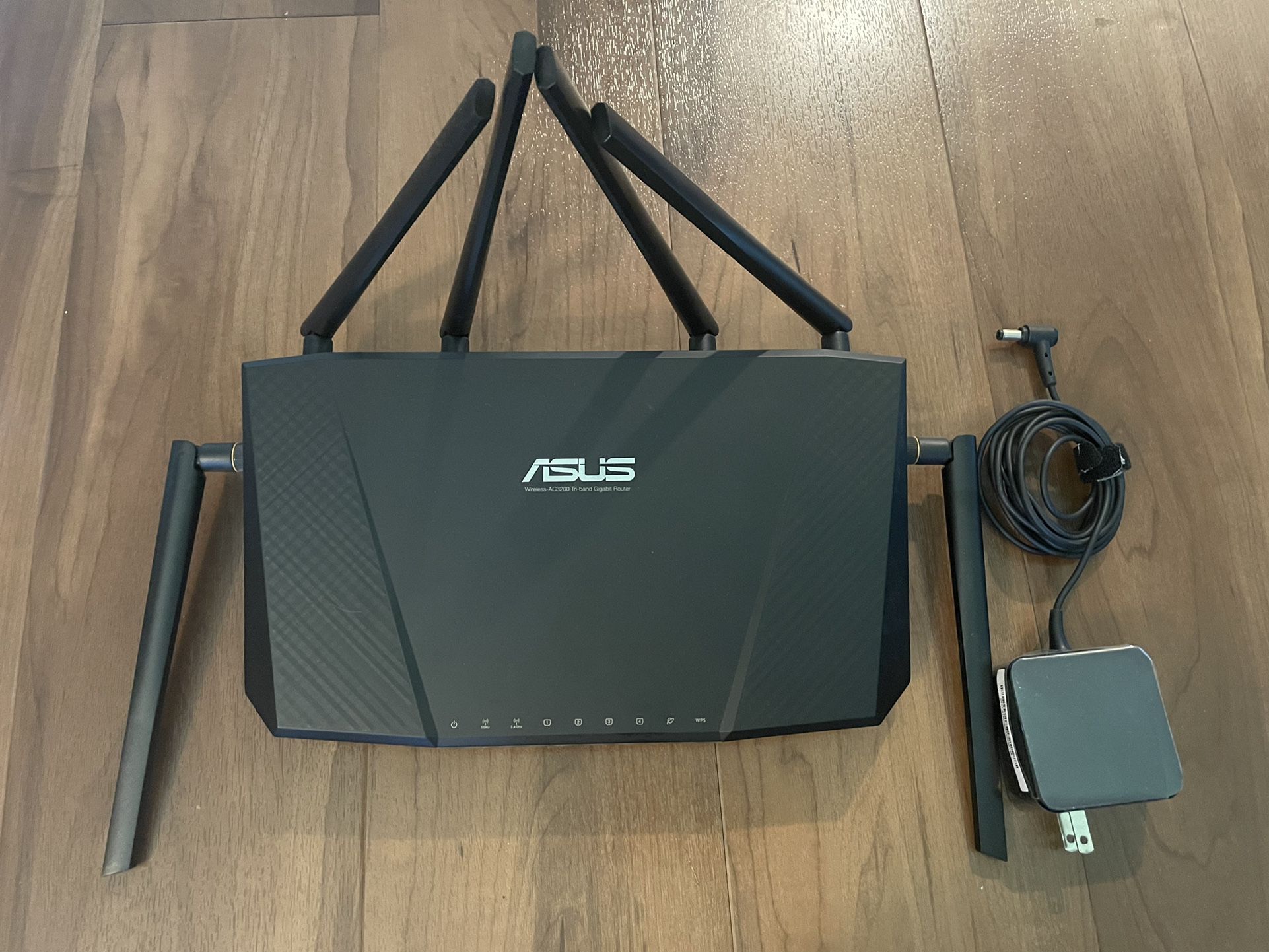 ASUS Wireless AC3200 Tri-band Gigabit Router 