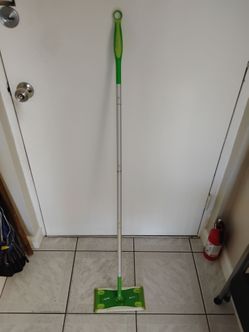 Swiffer mop
