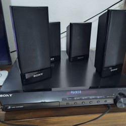 SONY BRAVIA HOME THEATER SYSTEM with BLUETOOTH ADAPTER
