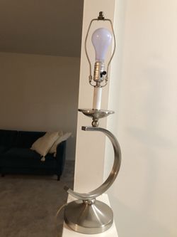 Table lamp