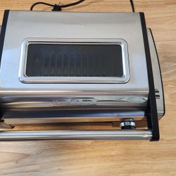 Hamilton Beach Electric Indoor Searing Grill with Viewing Window & Adjustable Temperature Control to 450F, 118 sq. in. Surface Serves 6, PFAS-Free Rem