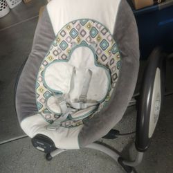 Graco Glider LX Gliding Swing