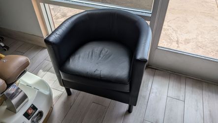 Three waiting room chairs