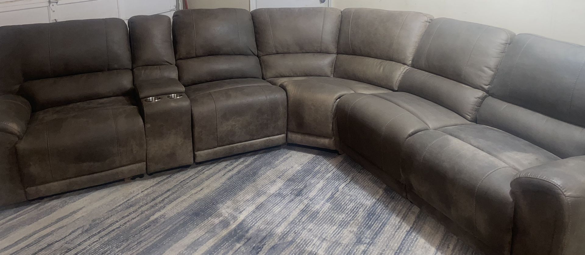 American Signature Power Reclining Sectional – $700