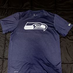 Seahawks men’s shirt