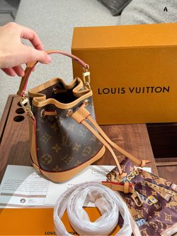 Nanonoe Bucket Bag Handbag 