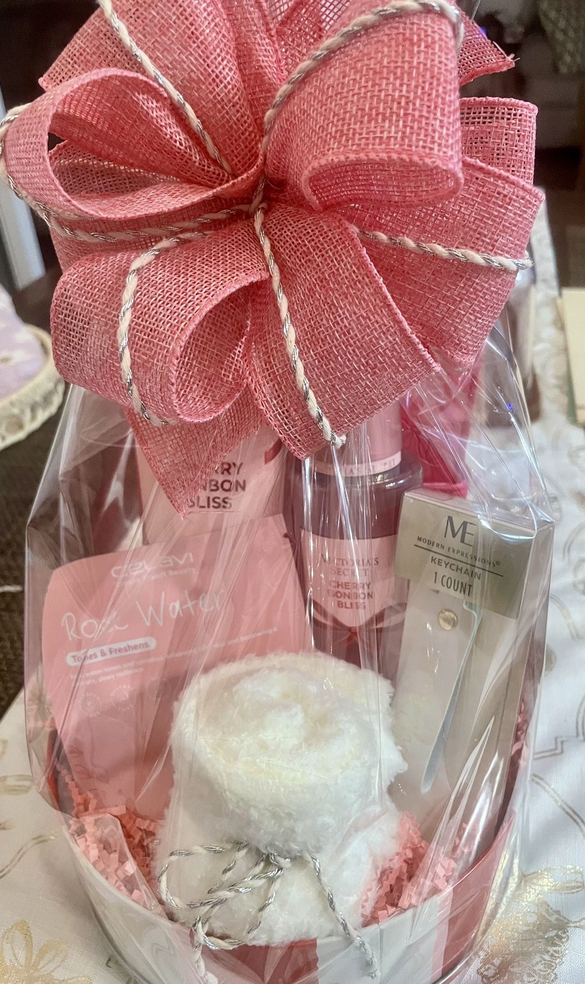 VS Cherry Bonbon Bliss Scent Gift ๐ ๐๐