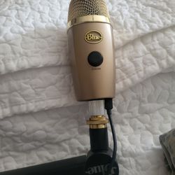 Blue Yeti Nano USB Microphone