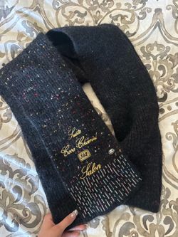 Authentic Chanel Cosmopolite Métiers d'Art Suite 302 Salon Sequin Scarf