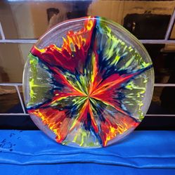 Beautiful Art Glass Bursting Flower Plate