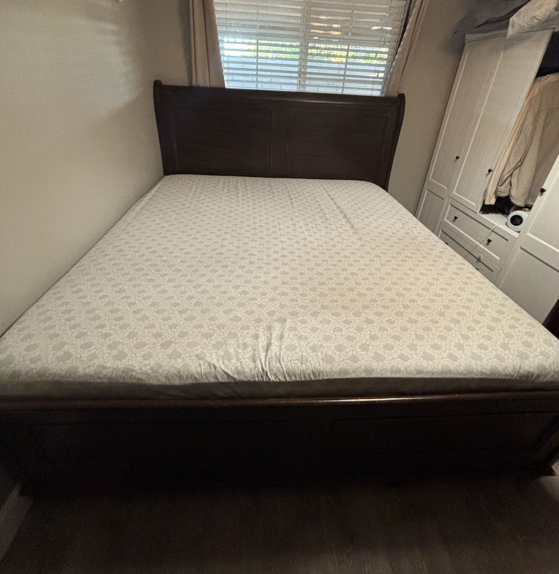 King Size Bedroom Set