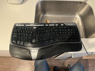 Ergonomic Keyboard Wired