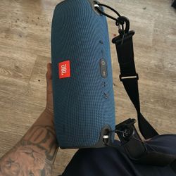 JBL Extreme