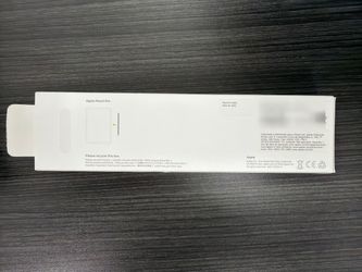 Apple Pencil Pro for iPad Pro M4 / iPad Air M2 — Barely Used, Box Included