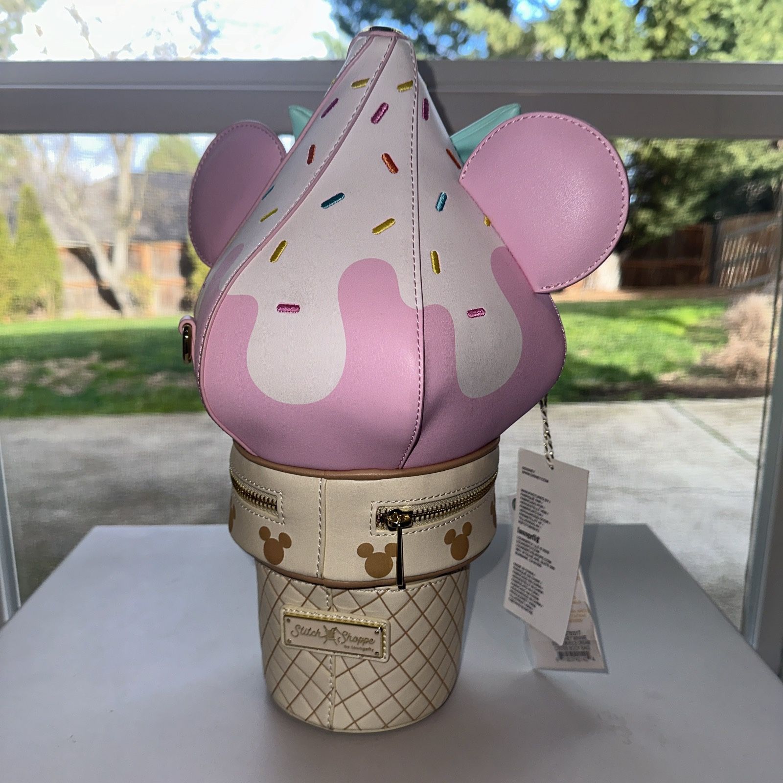 Minnie Mouse Stitch Cream Crossbody