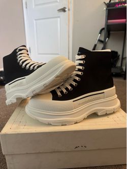 Alexander McQueen Black/white