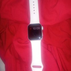 Apple Watch SE 
