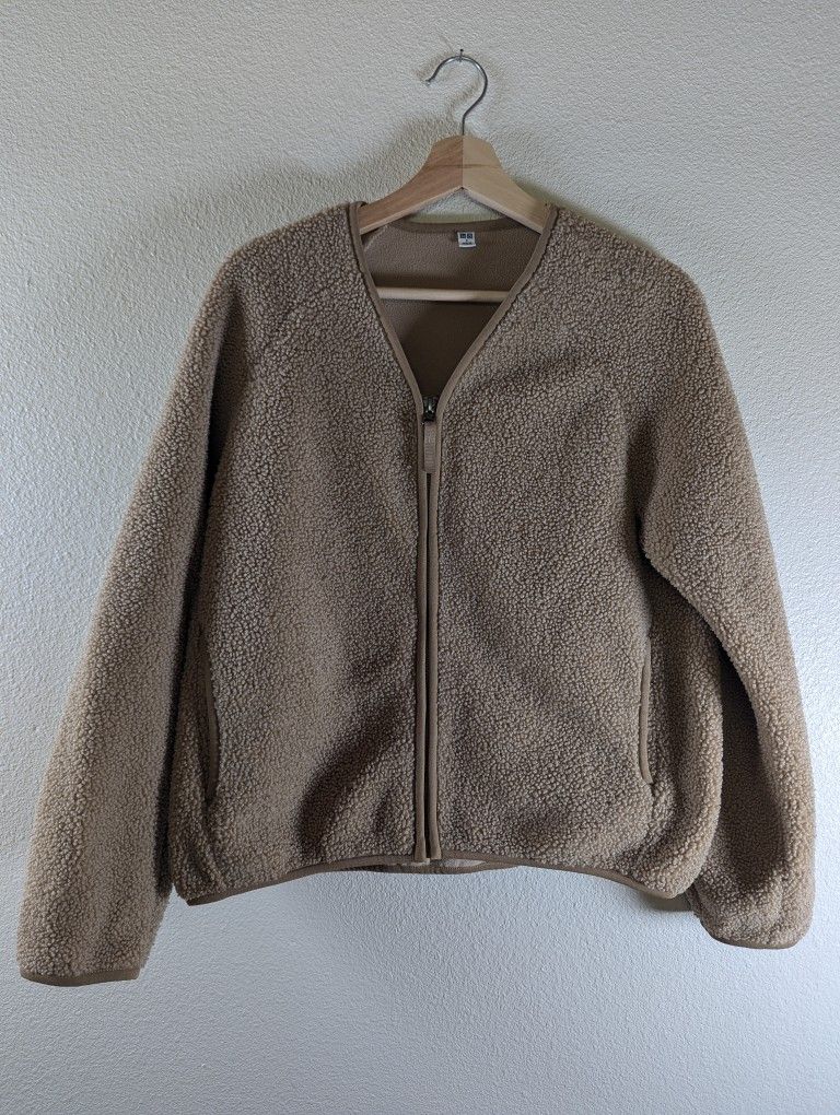 Uniqlo Small Beige Sherpa Jacket