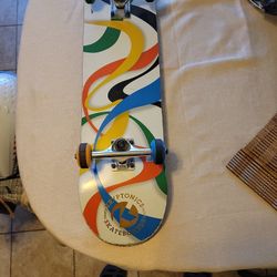 KRIPTONIC SKATEBOAR TEAM USA NEW. $55 FIRM PRICE .. READ EVERYTHING PLS