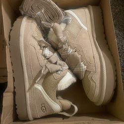 Ugg Shoes Lomel Sand 