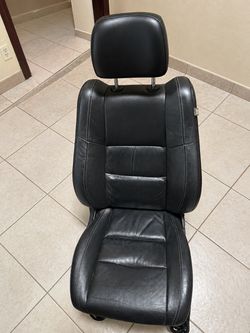Dodge durango seat