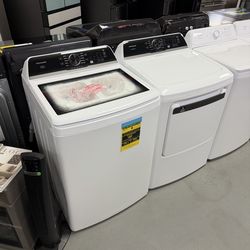 Frigidaire Washer And Dryer Set Brand New, 1 Year Manufacturers Warranty