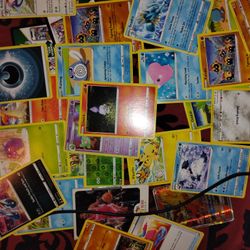 2022 Rare Holo And Non Holo Cards 