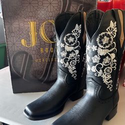 Women Boots 