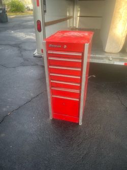 Snap-on Red Rolling Tool Cabinet